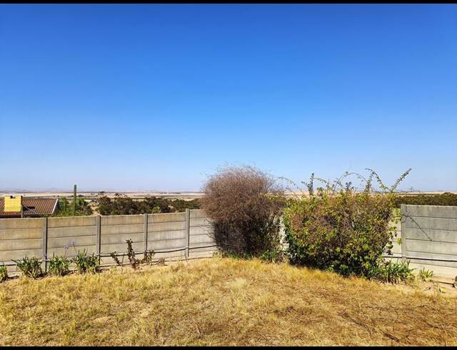 2 BEDROOM HOUSE FOR SALE IN DARLING